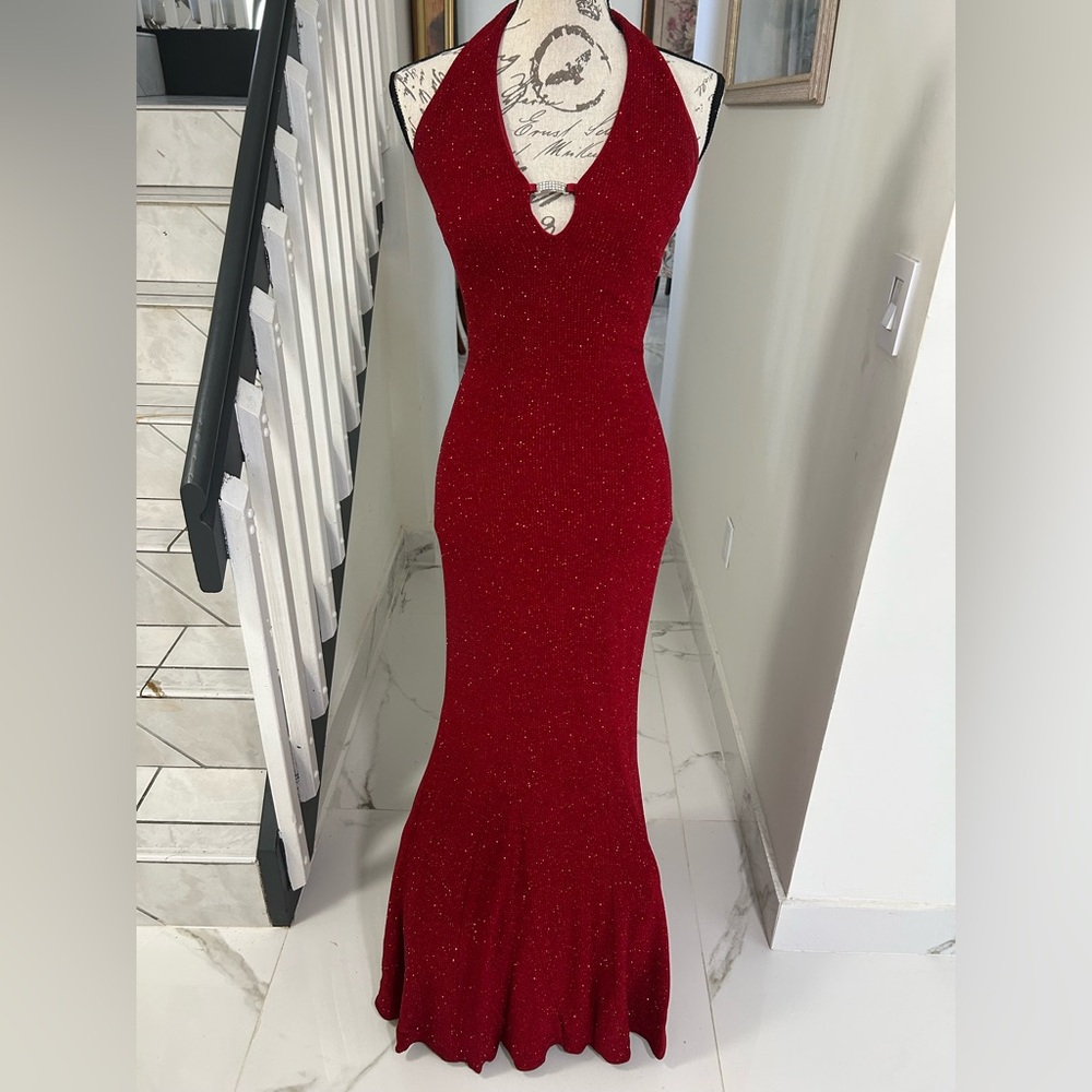 Cache Red Halter Maxi Dress with Sparkle Stretch Open Back. Size 6 - Picture 2 of 6